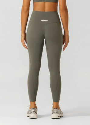 Go The Distance Ankle Biter Leggings