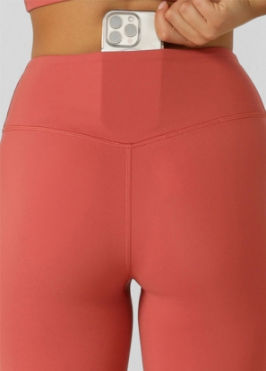 Lotus No Chafe Phone Pocket Ankle Biter Leggings 